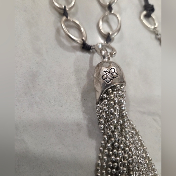 Tassel Silvertone  Long Necklace - Picture 4 of 9